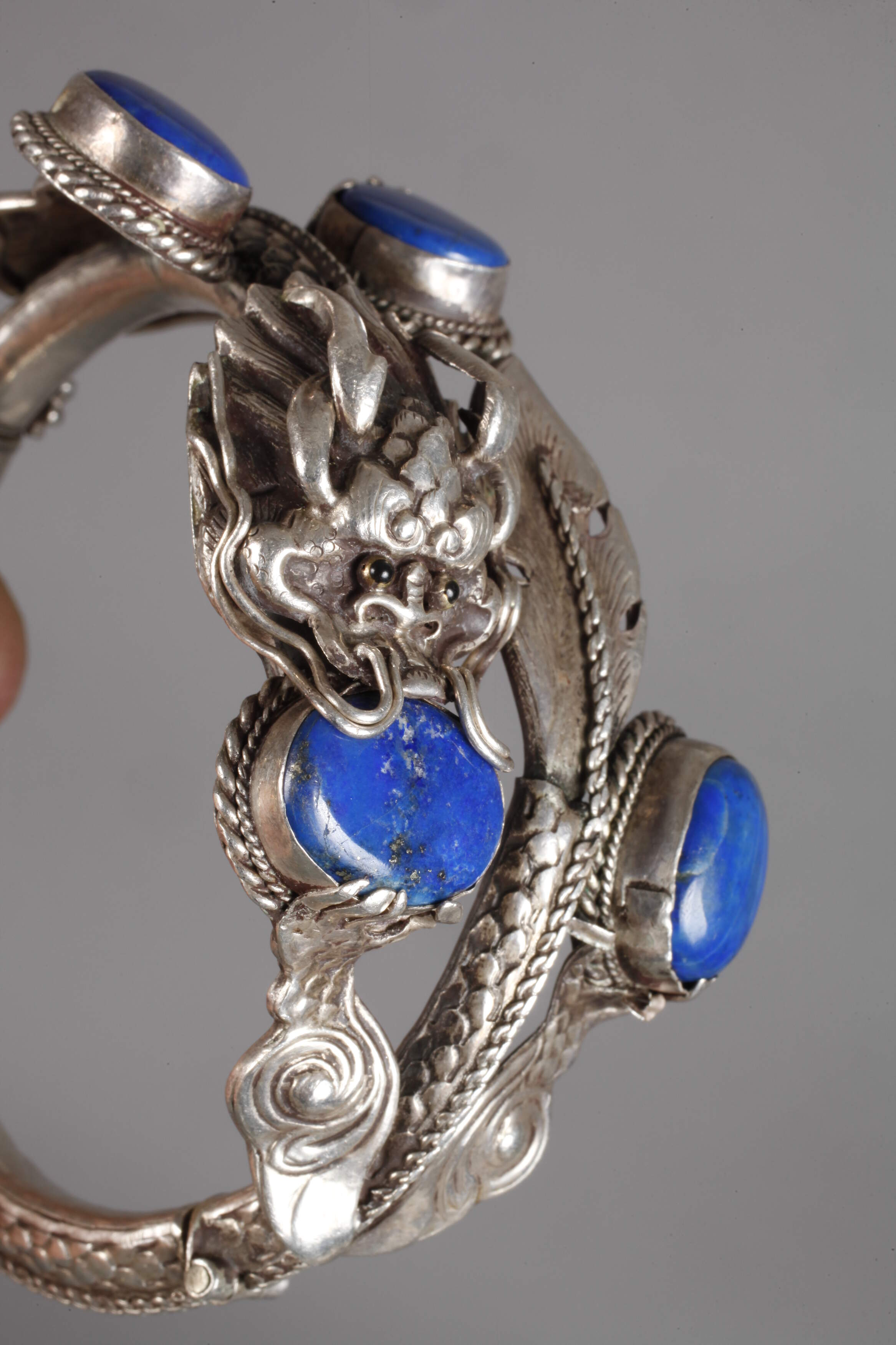 Bracelet with dragon motif - Image 3 of 3