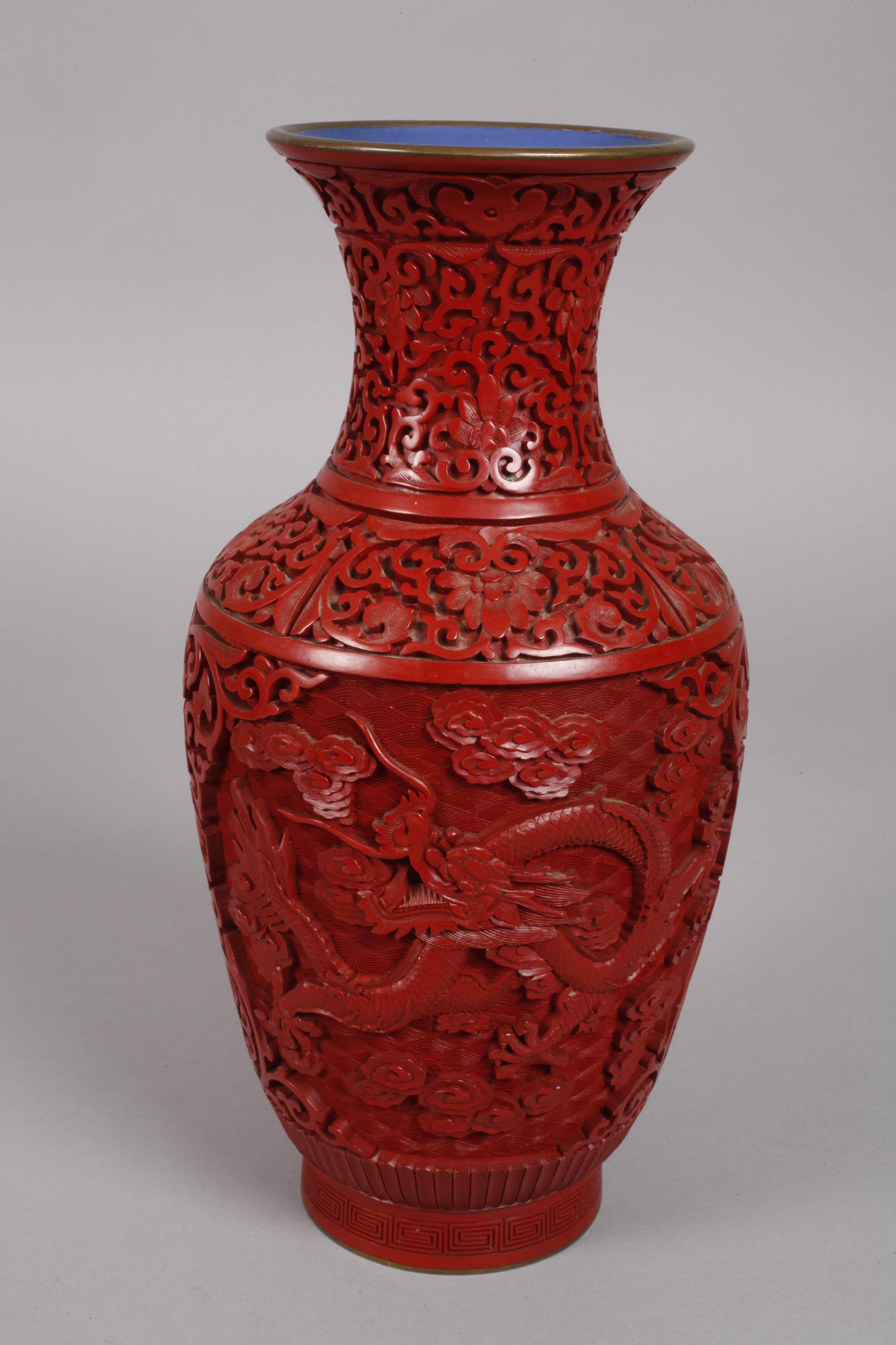 Pair of vases lacquer carving - Image 4 of 6