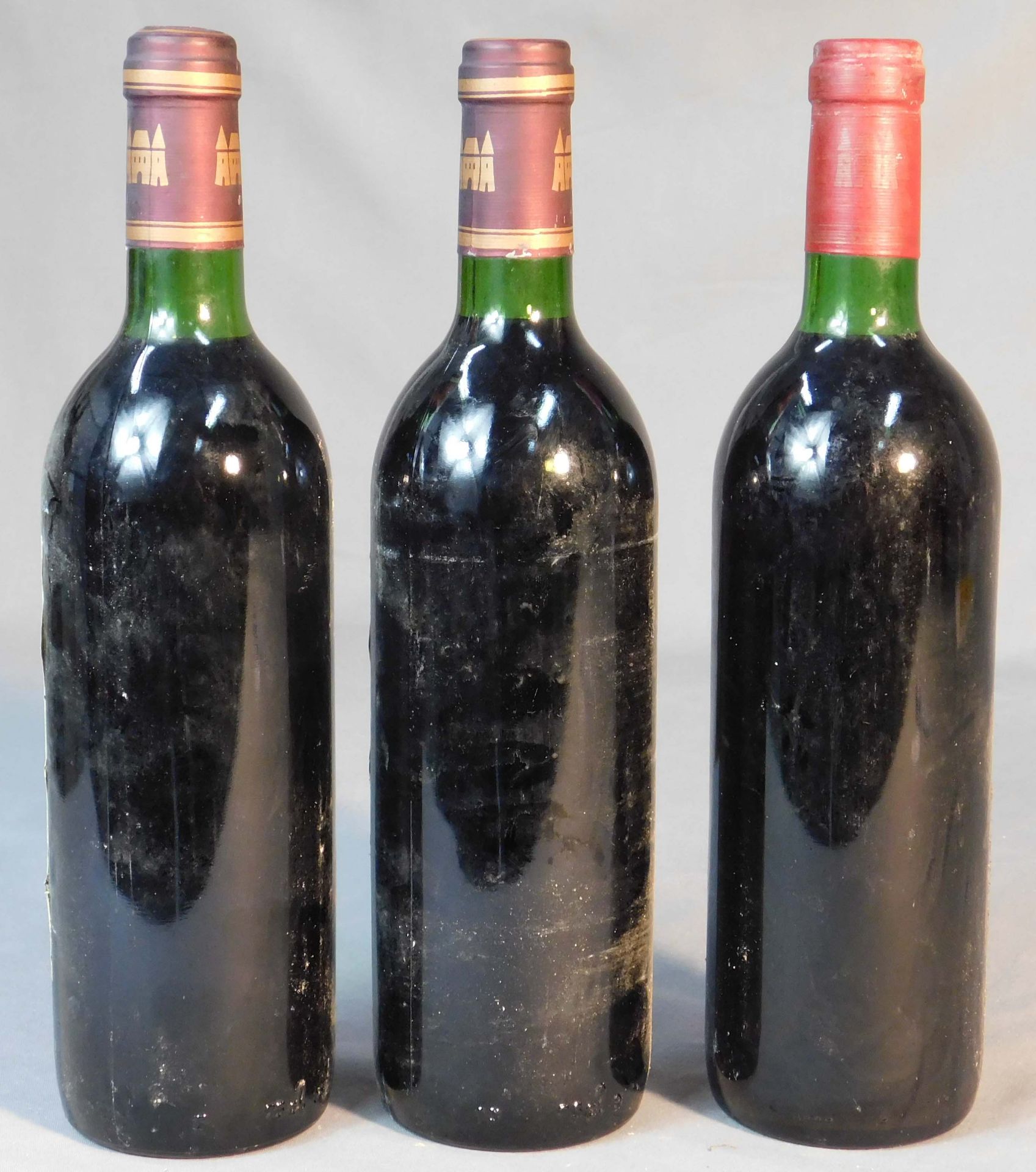 1978 Château Bourdicotte. Bordeaux AC - Image 4 of 9