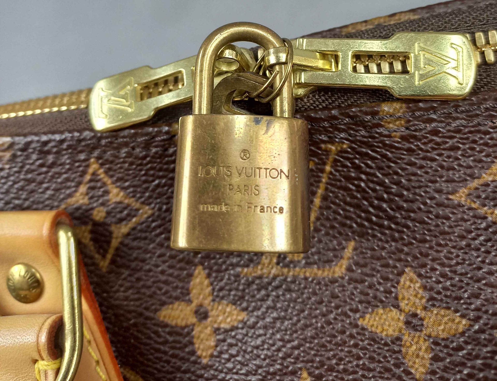 LOUIS VUITTON. Henkeltasche. ALMA PM. - Image 10 of 13