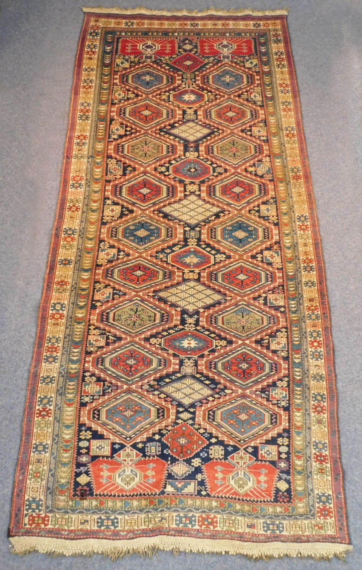 Kuba Schirwan Teppich Kaukasus, antik circa 120 - 160 Jahre alt.