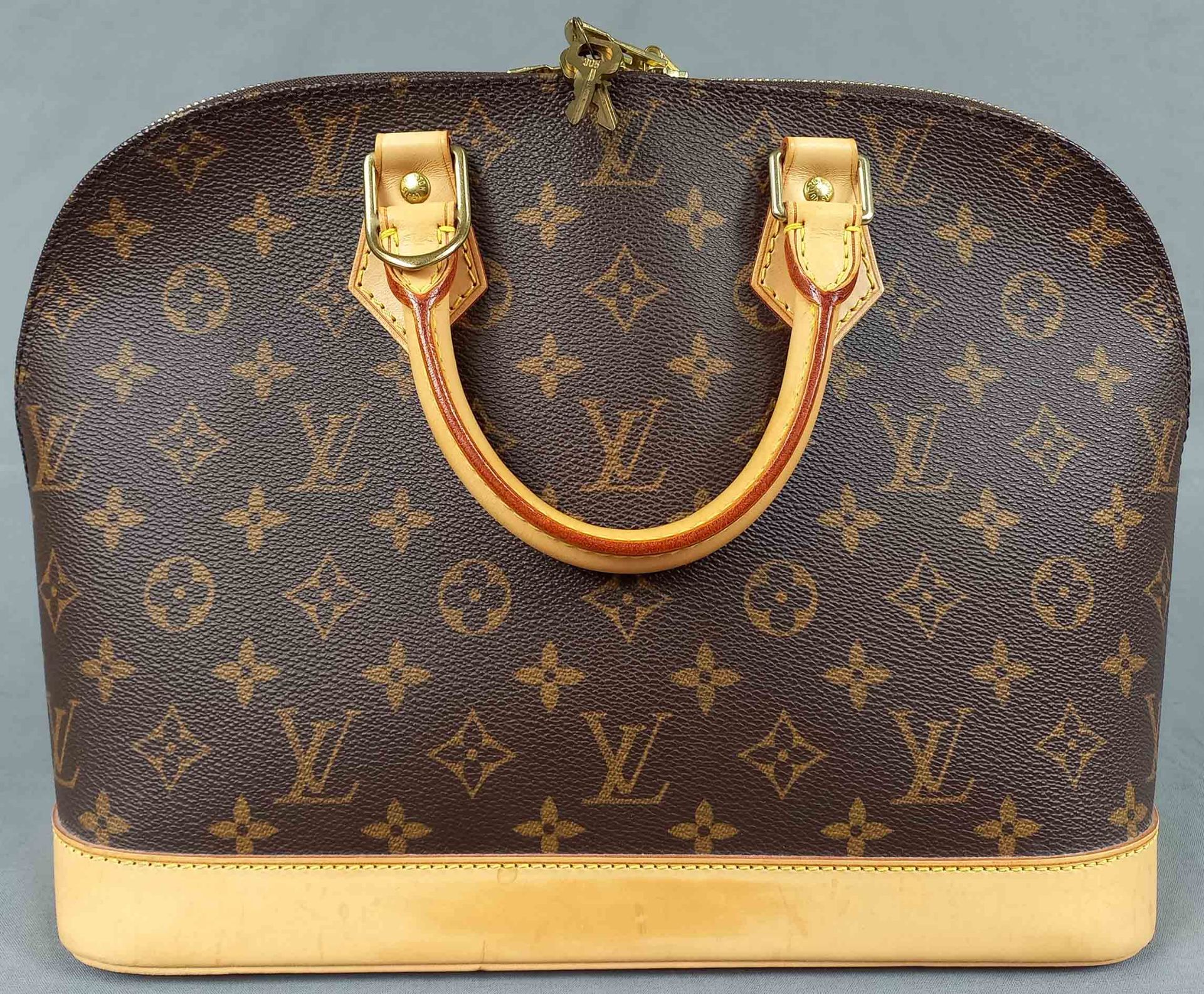 LOUIS VUITTON. Henkeltasche. ALMA PM. - Image 6 of 13