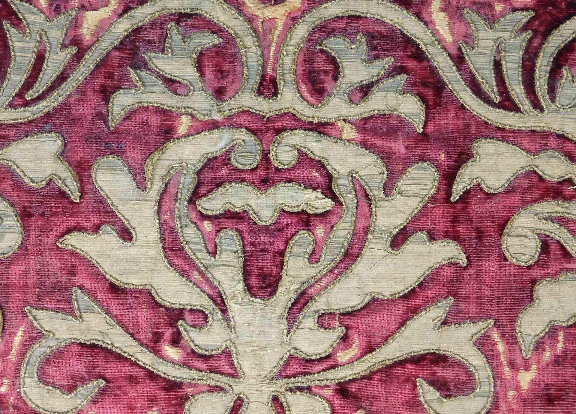 Textil. Antik um 1600. - Bild 6 aus 9