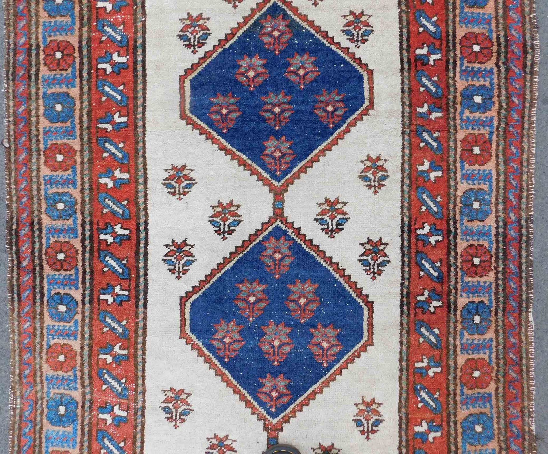 Azeri Galerie Teppich. Läufer. - Image 4 of 15