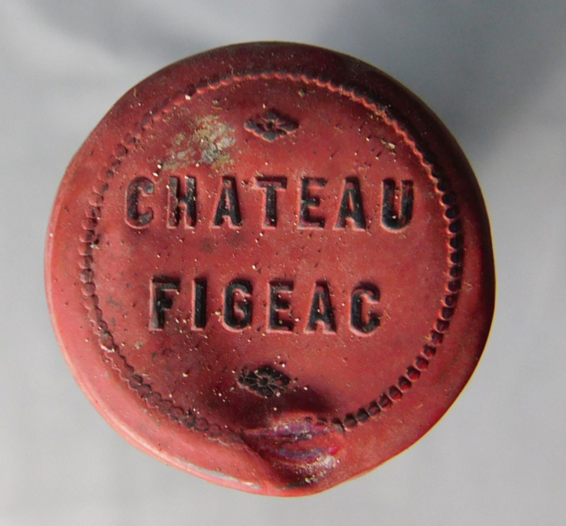 1973 Chateau - Figeac. Premier Grand Cru Classé. - Image 4 of 7