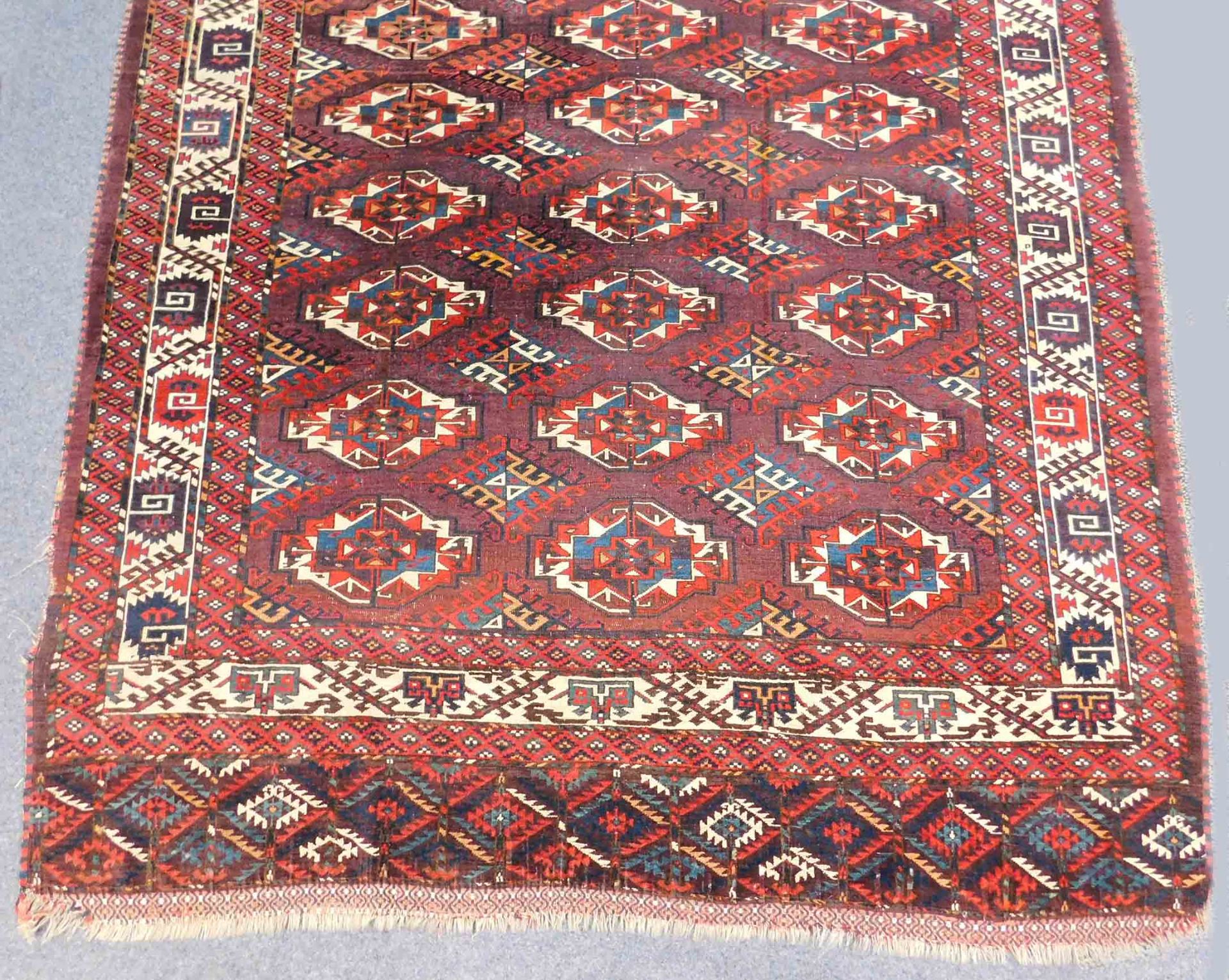Yomud / Yomut Hauptteppich. Turkmene. Antik. - Image 2 of 16