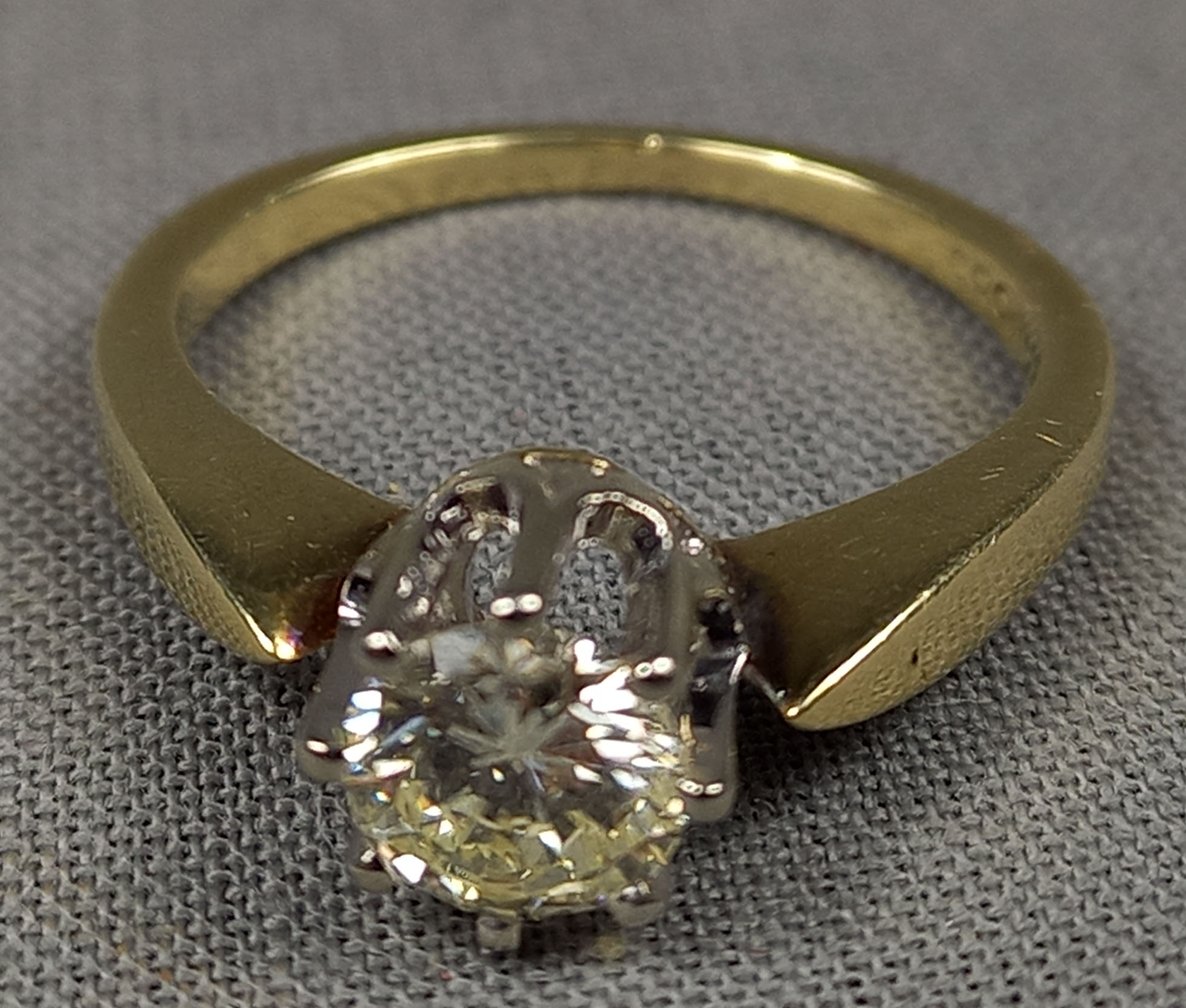 Ring Gold 585. Brillant circa 0,72 Carat. - Image 2 of 14