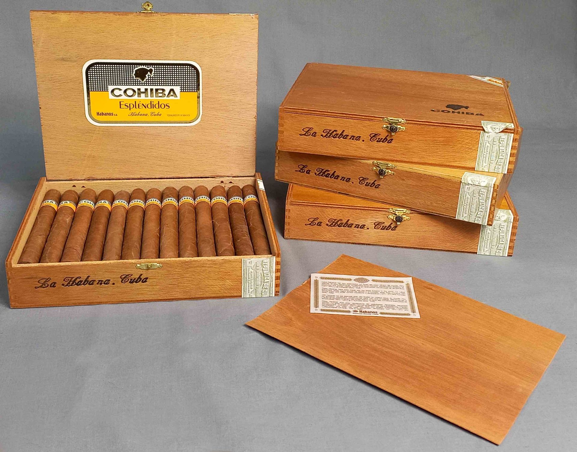 100 Cohiba Esplendidos. Habanos. Hecho a Manos.