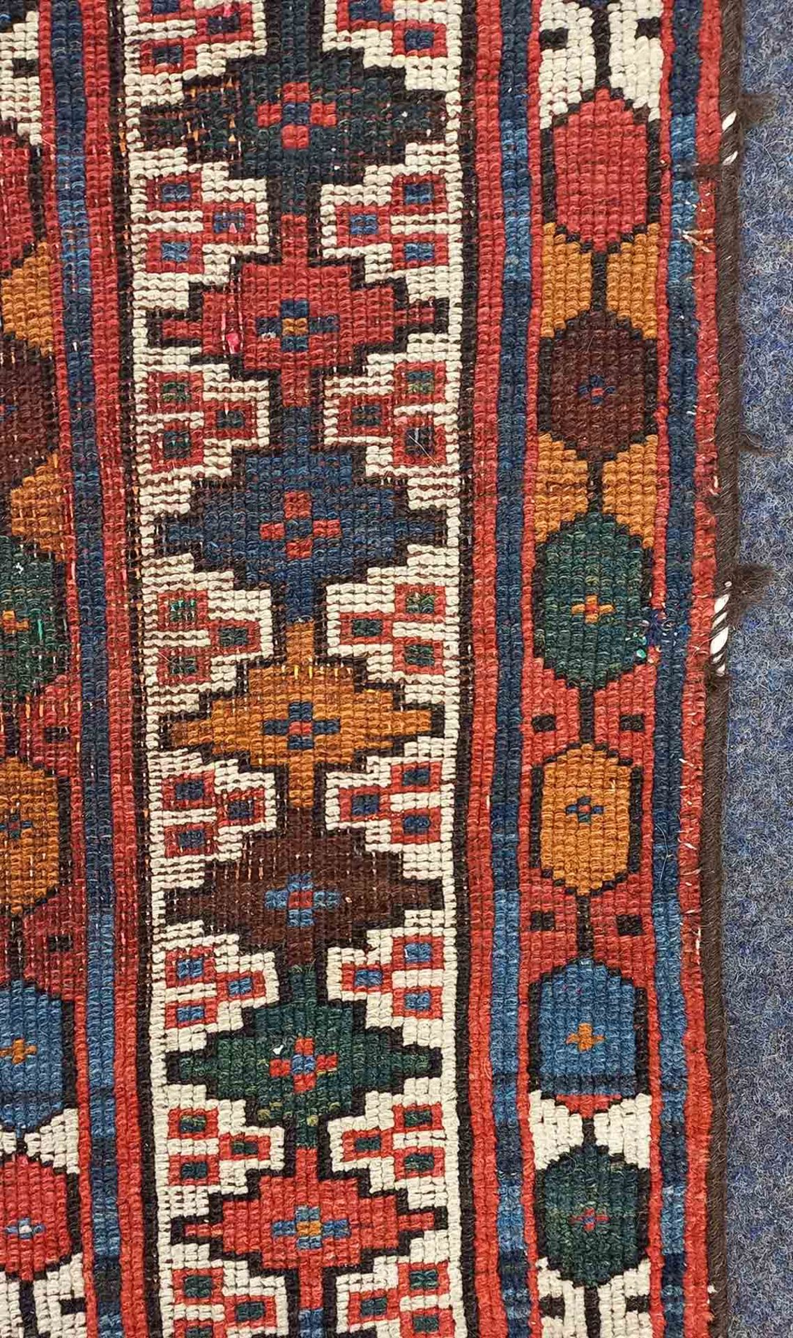 Veramin Shah - Savan Teppich. Antik. - Image 10 of 15