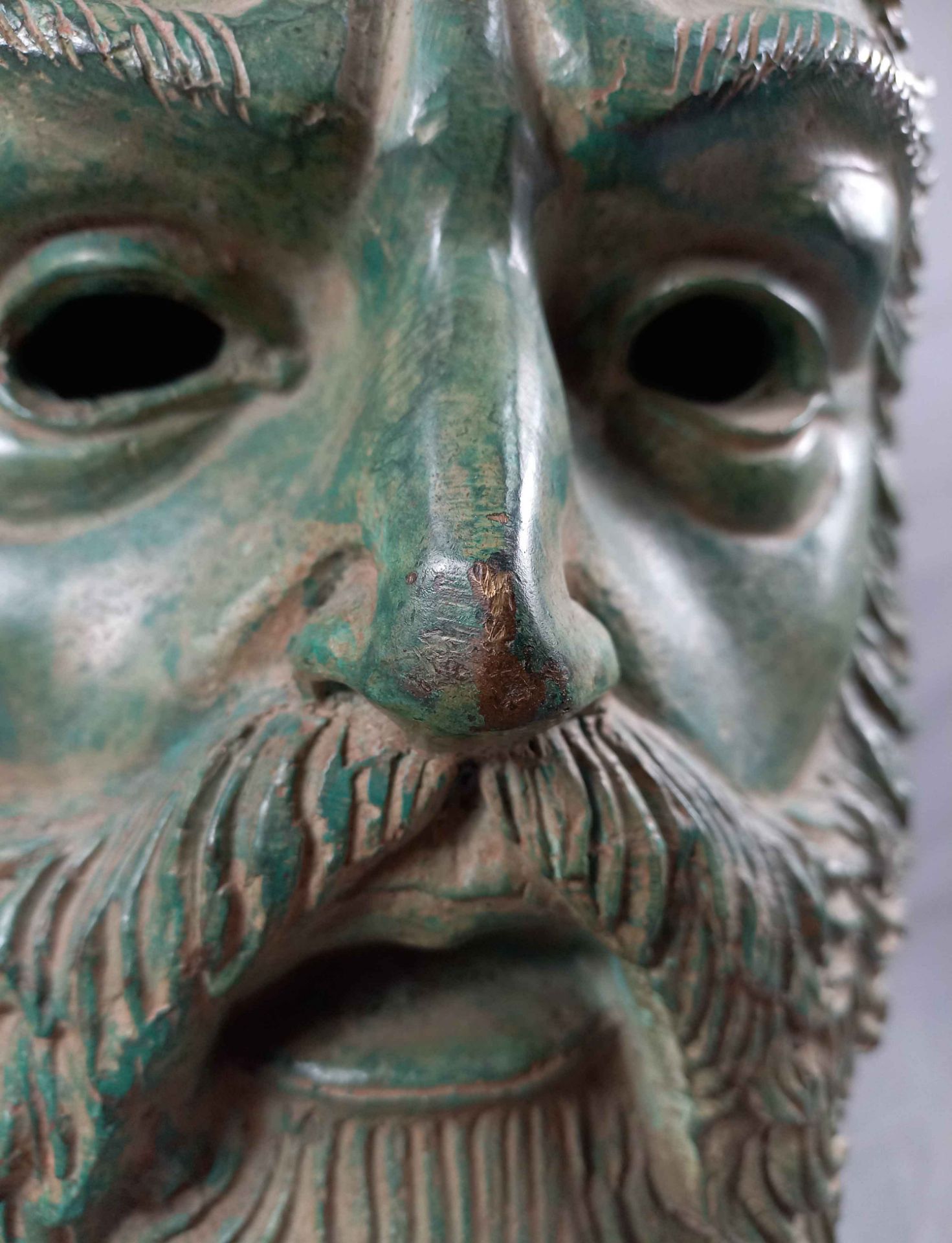 Bronzekopf im Stil griechische Antike. - Bild 4 aus 10