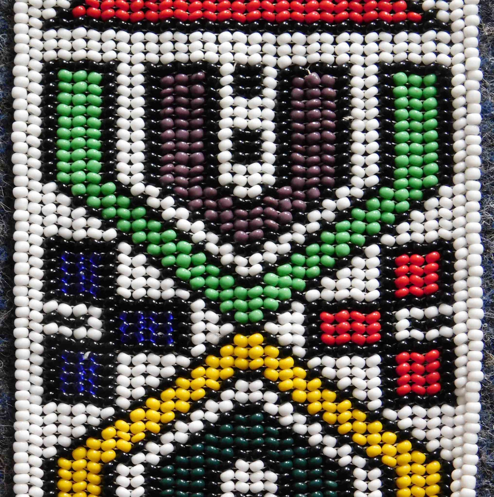 2 afrikanische Perlen Halsbehänge der Ndebele. - Image 3 of 11
