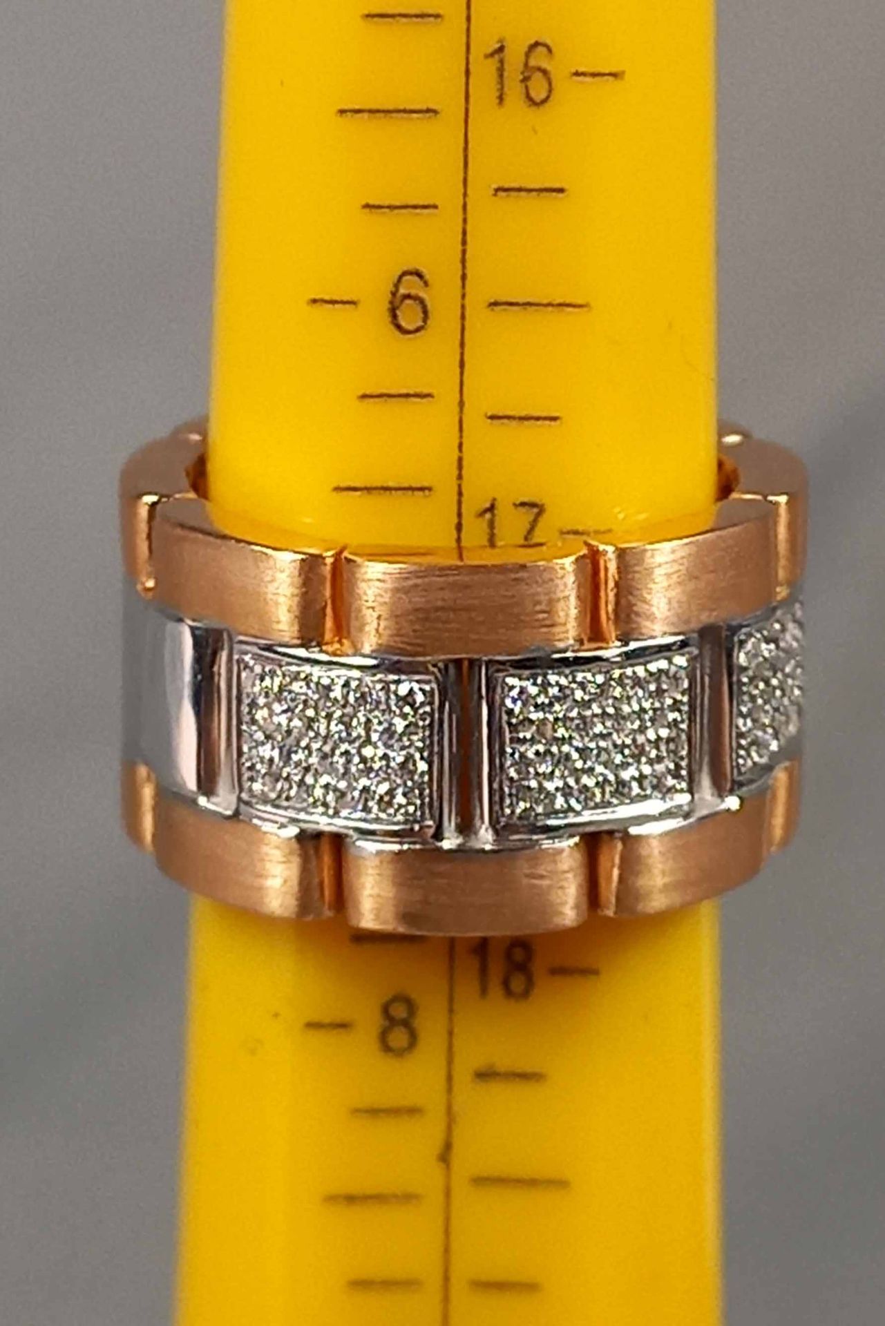 Ring Gold 750. Weißgold und Rotgold. 0,45 Karat Diamanten. - Bild 11 aus 13