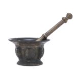 SMALL MORTAR AND PESTLE 17TH CENTURY