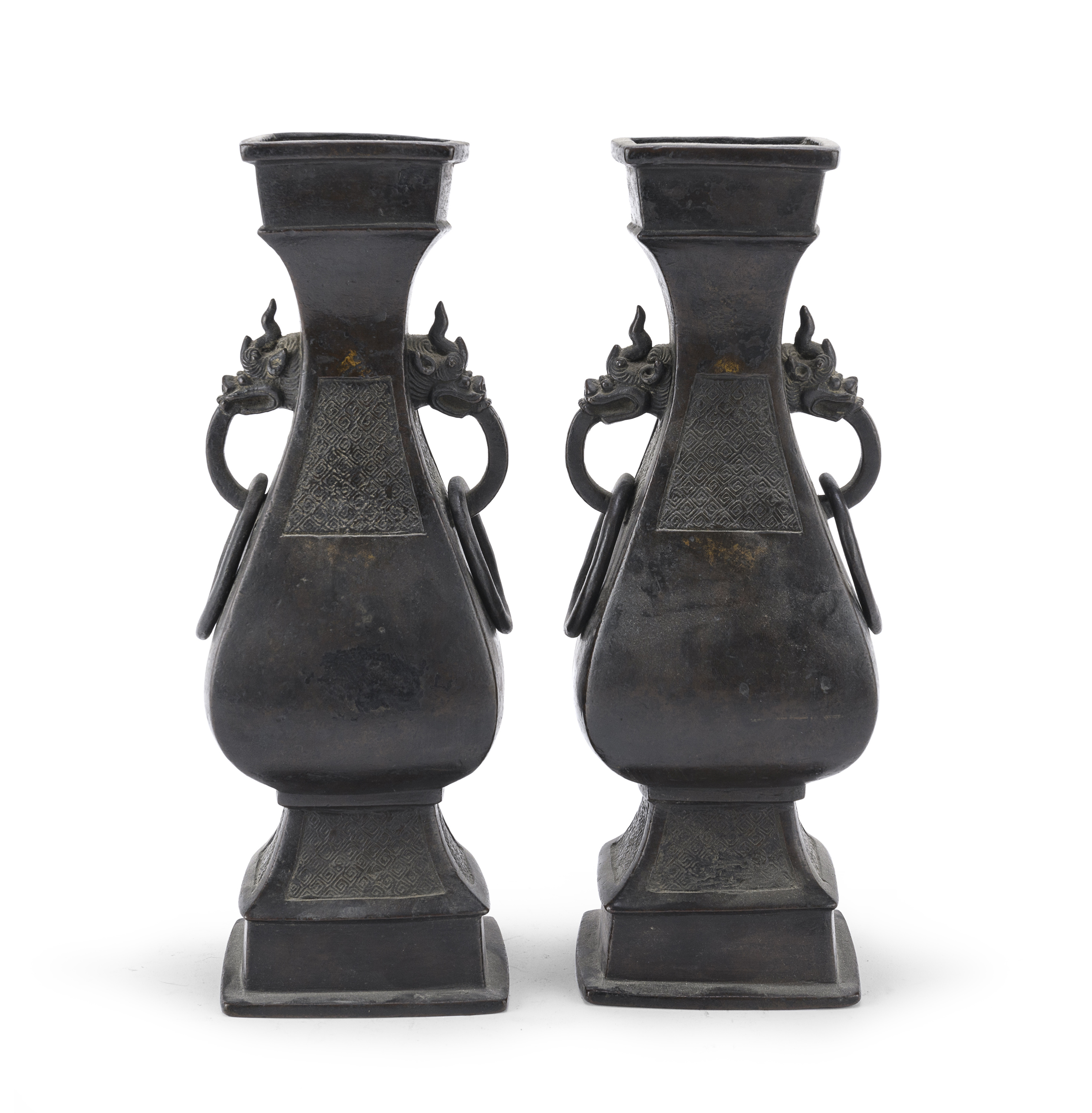 PAIR OF BRONZE VASES WITH BURNISHED PATINA JAPAN SECOND HALF 19TH CENTURY