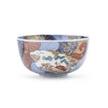 LARGE PORCELAIN BOWL WITH POLYCHROME ENAMELS AND GOLD JAPAN LATE 19TH CENTURY