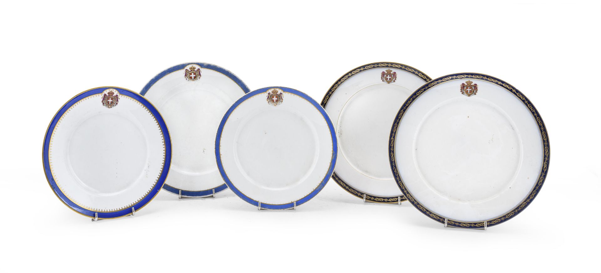 FIVE VARIOUS PORCELAIN DISHES LATE 19TH CENTURY