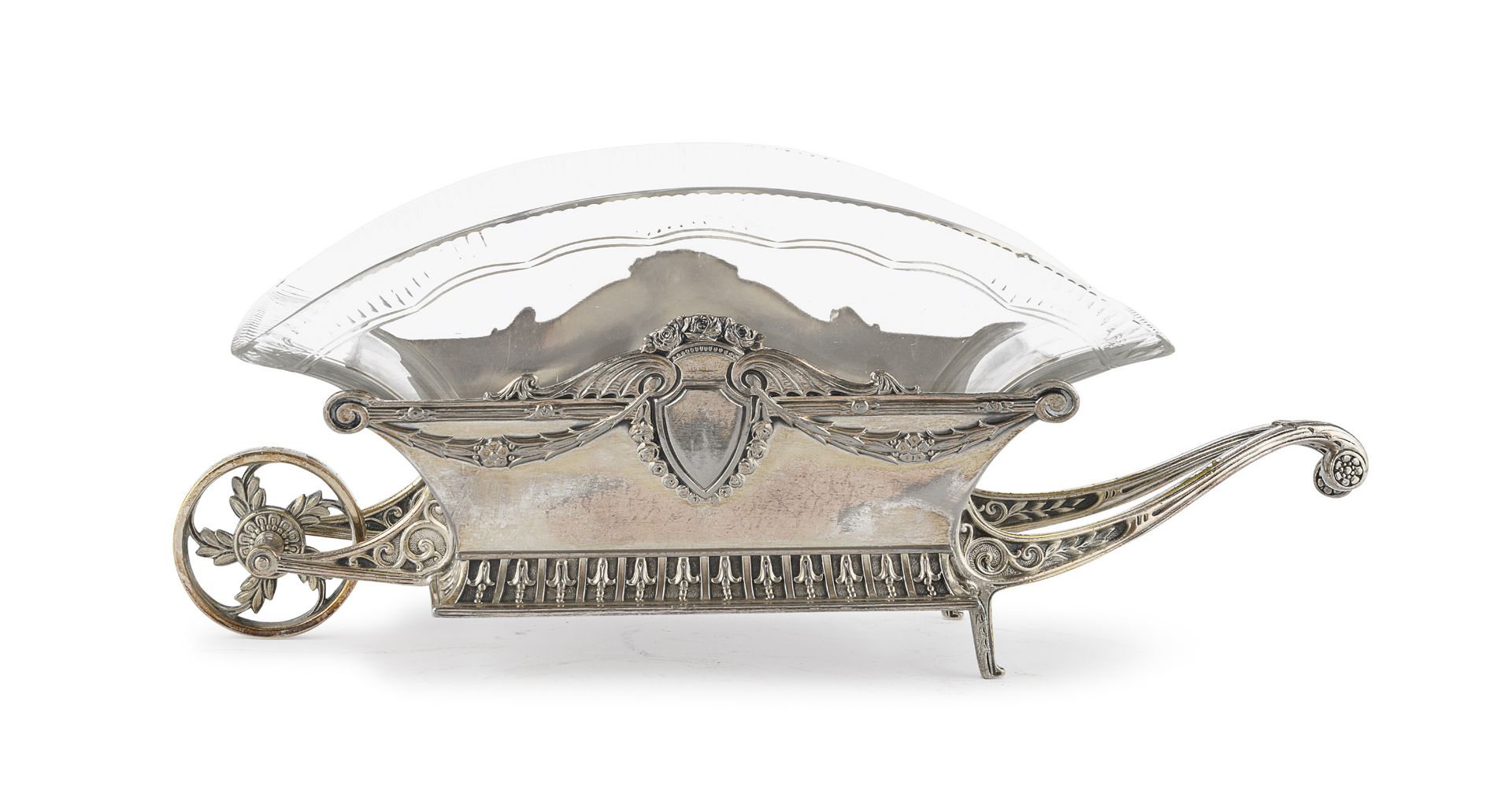 SILVER-PLATED CENTERPIECE 20TH CENTURY
