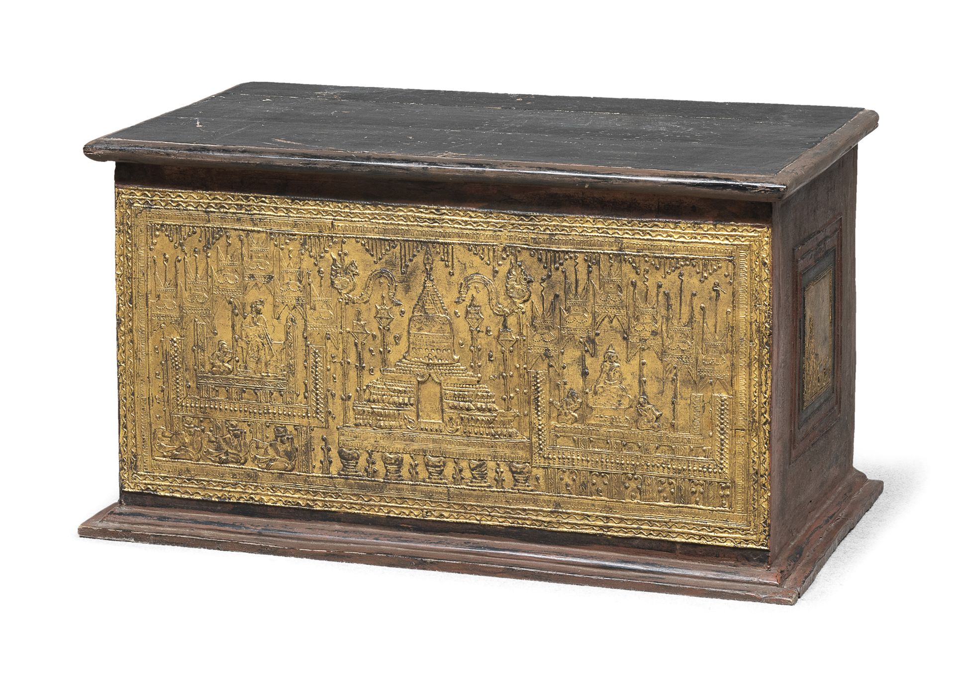 SMALL SANDALWOOD CHEST CHINA LATE 19TH CENTURY