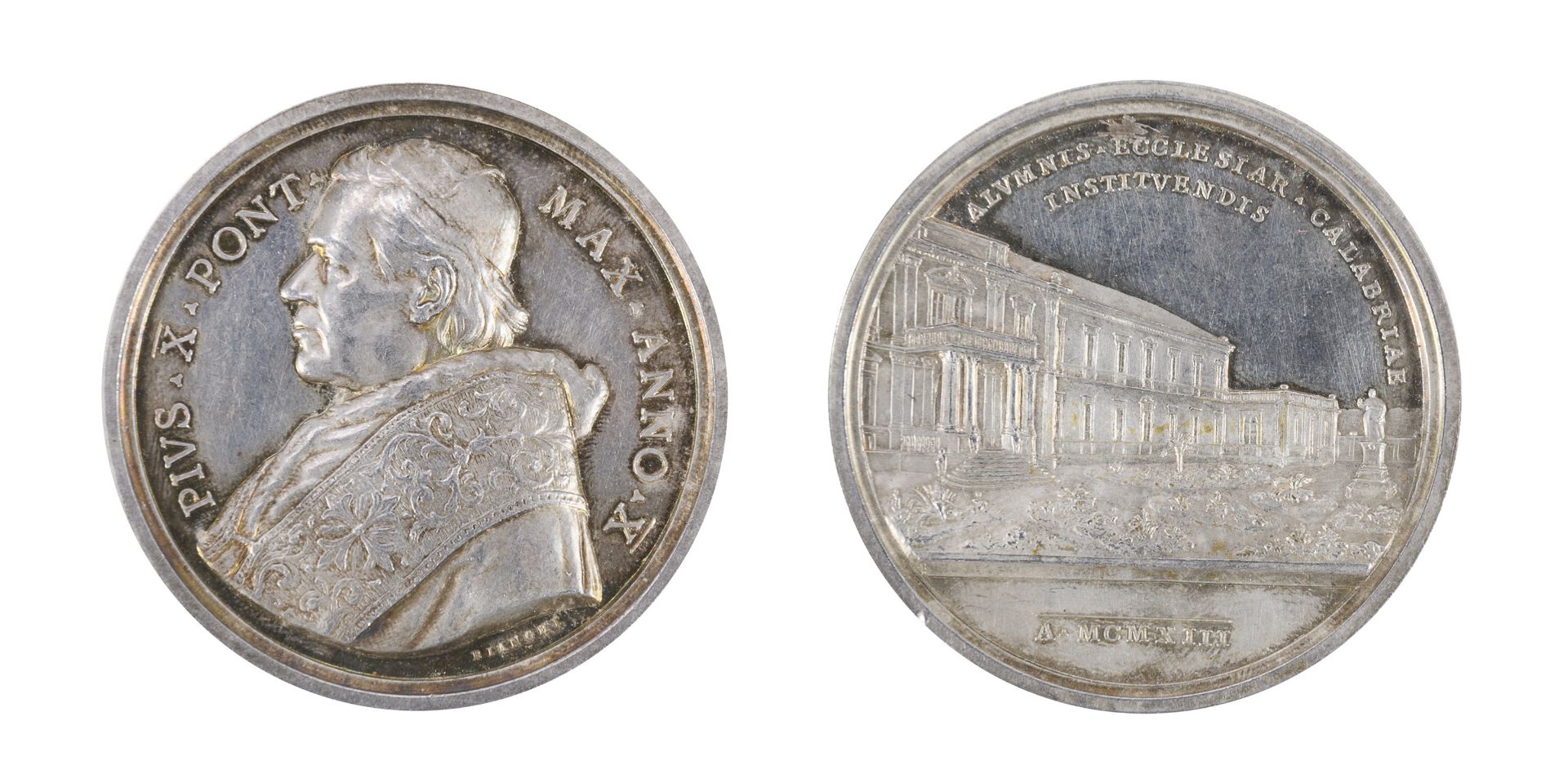 ANNUAL MEDAL OF POPE PIUS X IN SILVER