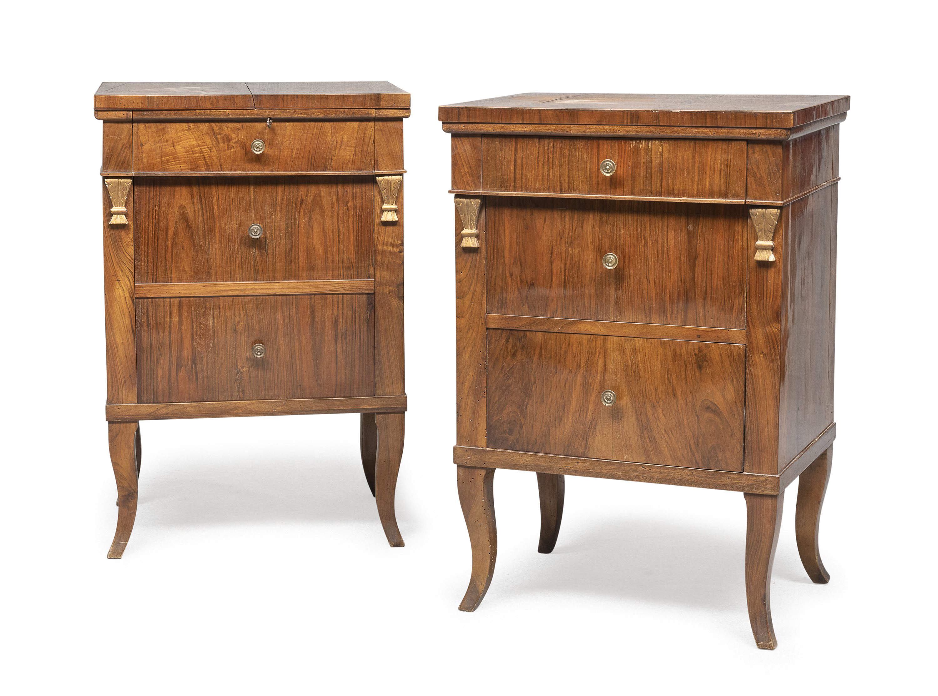 PAIR OF WALNUT BEDSIDE TABLES CENTRAL ITALY EARLY 19TH CENTURY