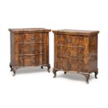 PAIR OF BEDSIDE TABLES IN BRIAR WALNUT VENETO ELEMENTS FROM THE 18TH CENTURY