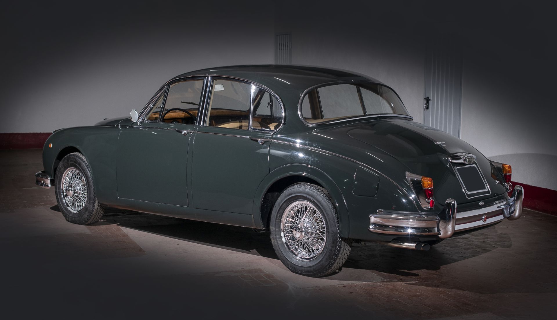 JAGUAR MK II 3.4 1960 - Bild 2 aus 4