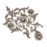 WHITE GOLD BROOCH WITH DIAMONDS