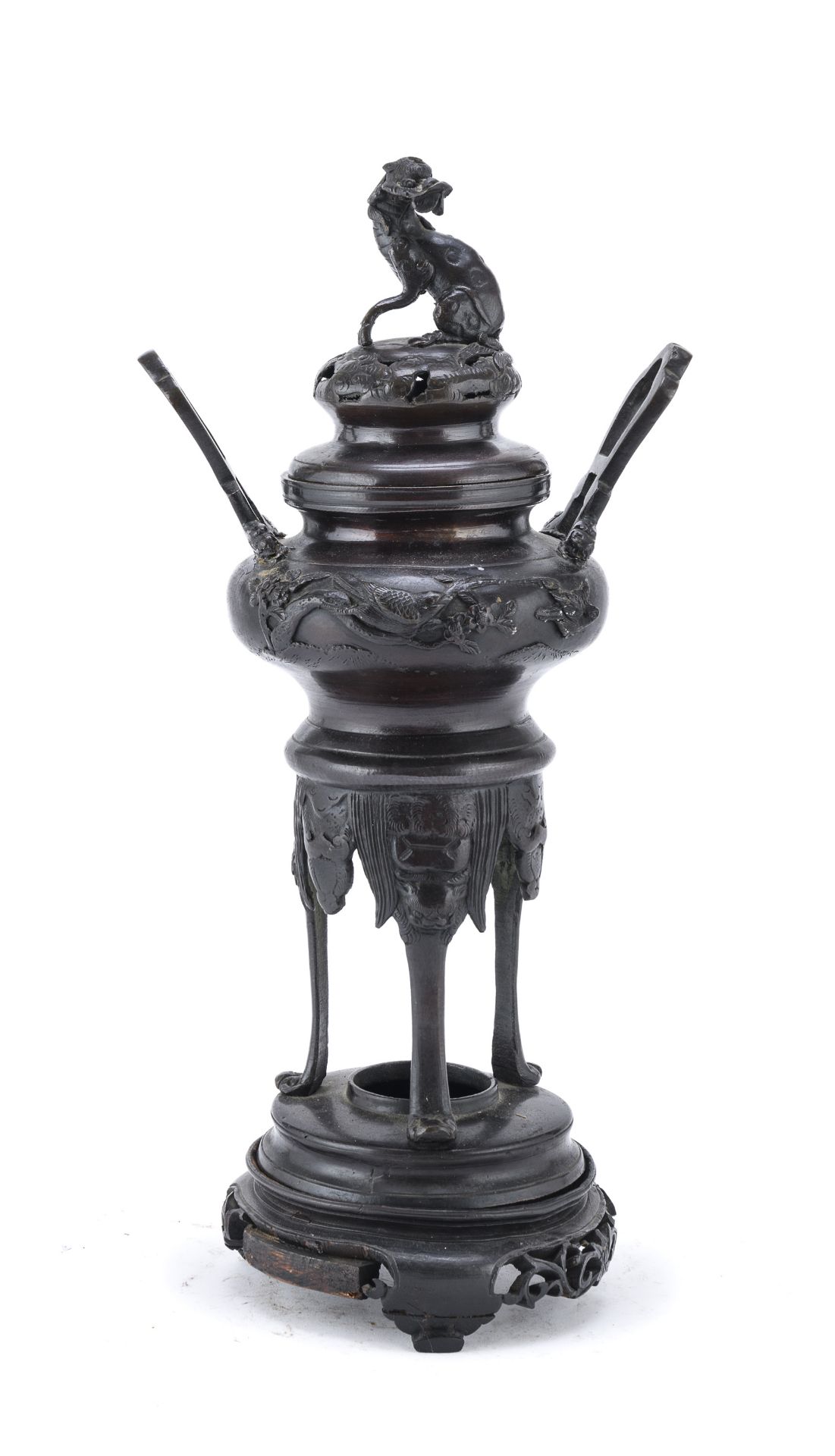 A JAPANESE BRONZE CENSER FIRST HALF 20TH CENTURY.