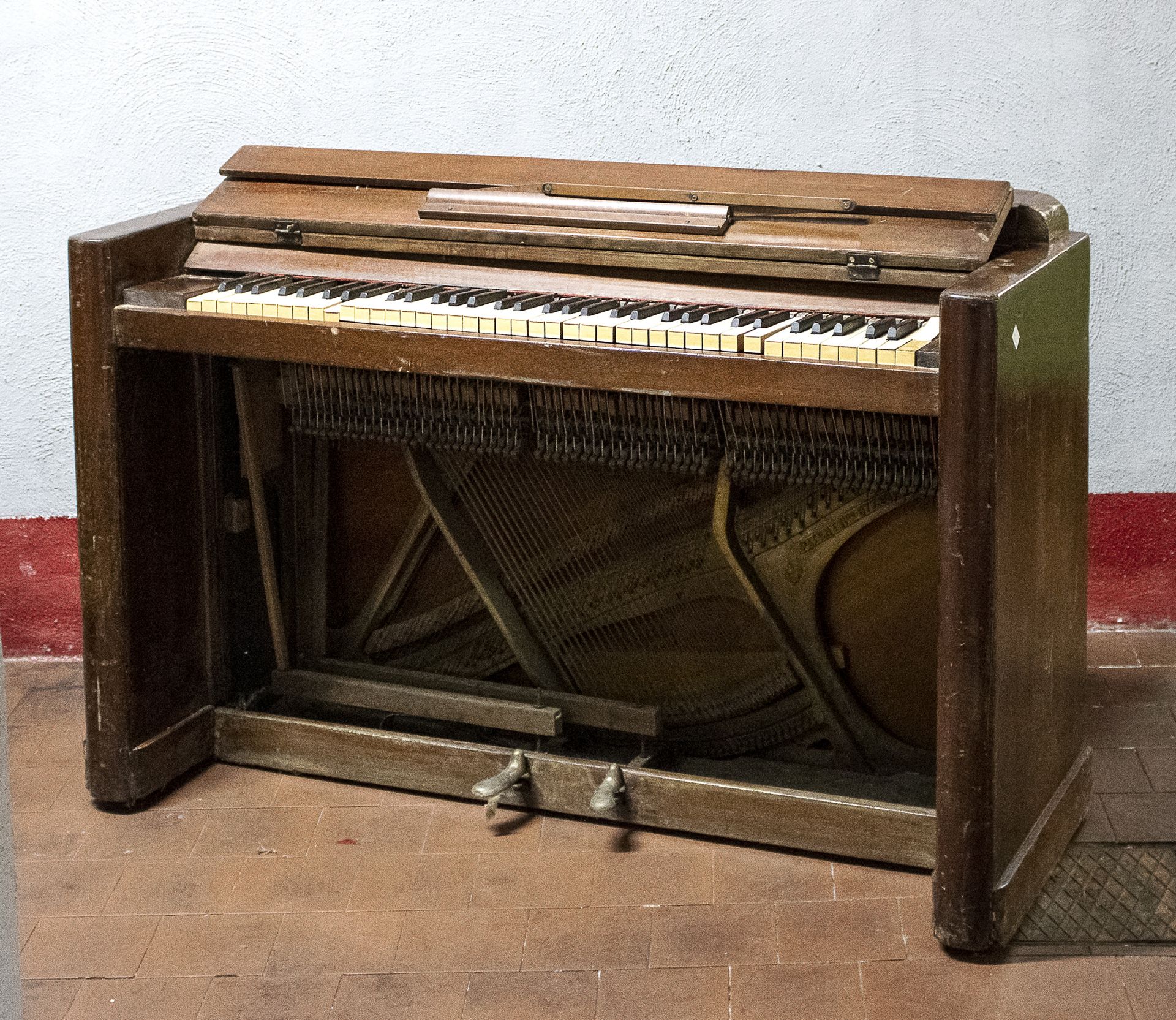 REMAINS OF PIANO 20TH CENTURY