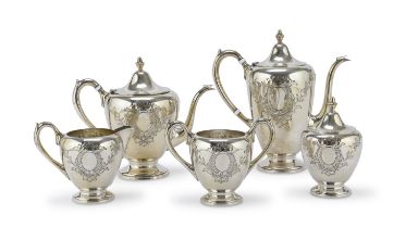 SILVER TEA AND COFFEE SET UNITED STATES TAUNTON FIRST HALF 20TH CENTURY