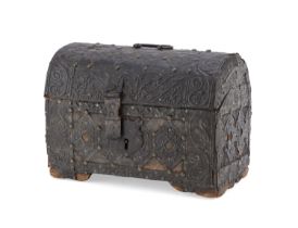 WOODEN CHEST 18TH CENTURY