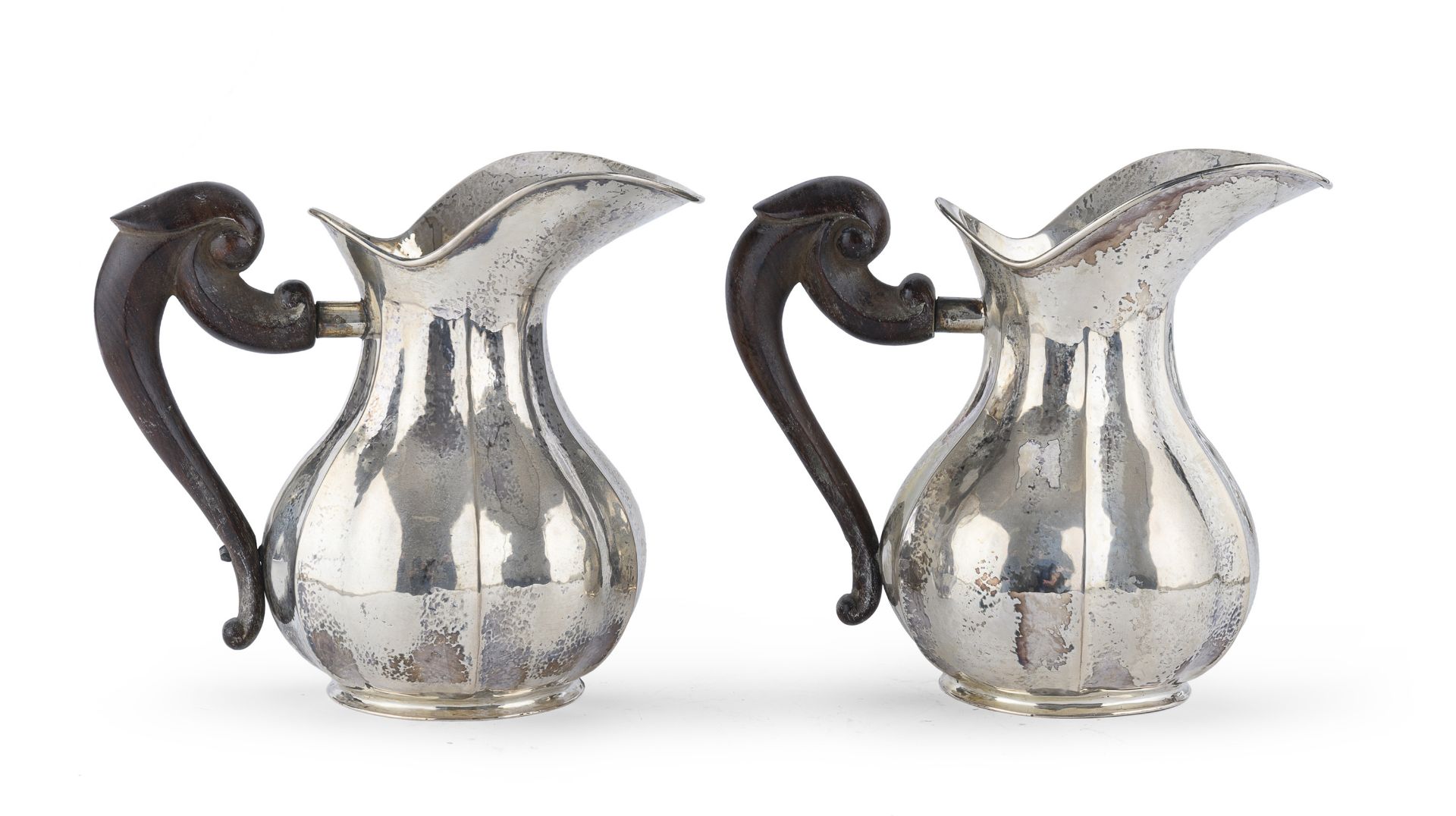 PAIR OF SILVER JUGS PADOVA 1940 ca.