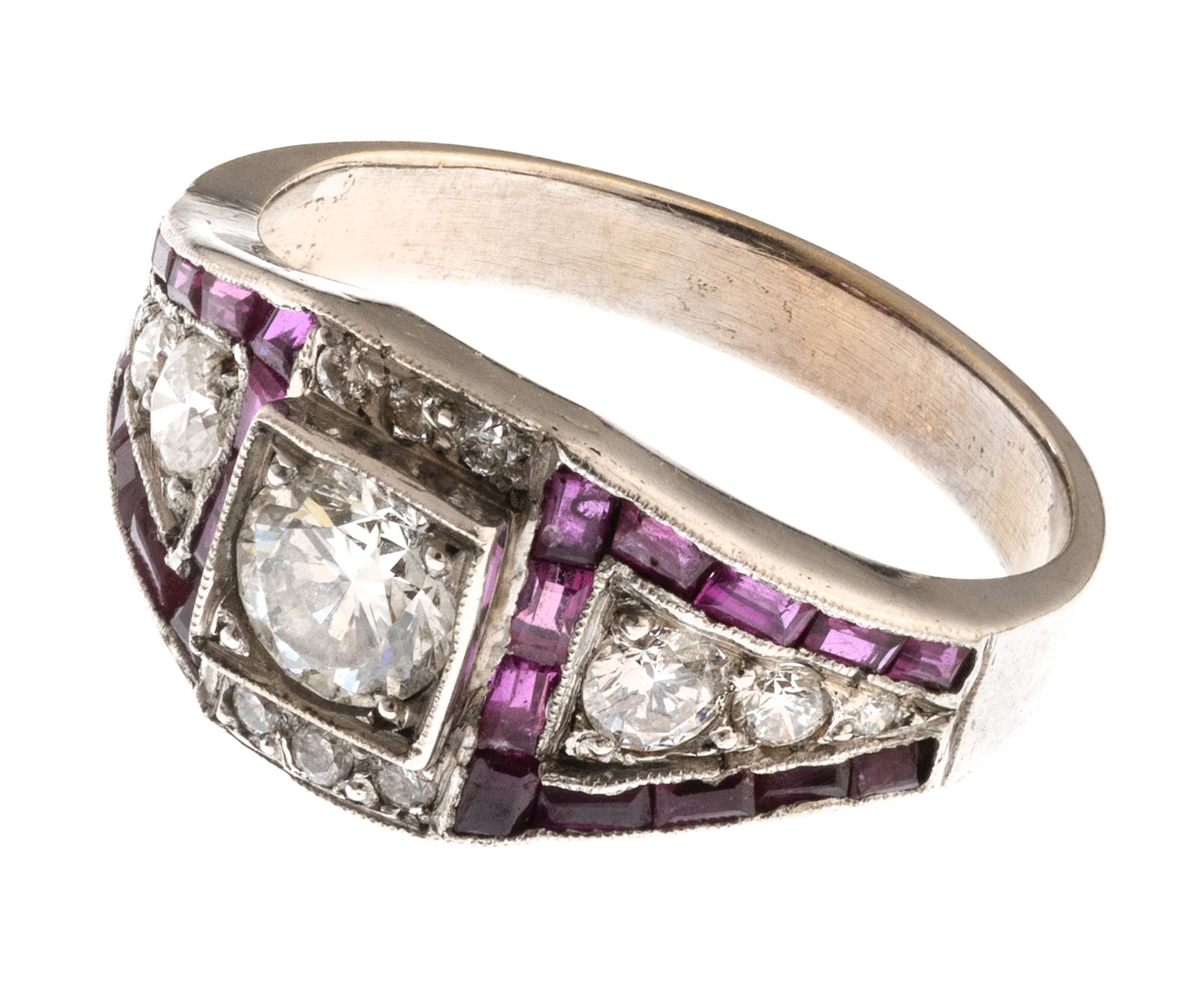 PLATINUM RING WITH DIAMONDS AND RUBIES