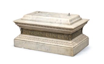 PEDESTAL IN WHITE MARBLE 18TH CENTURY