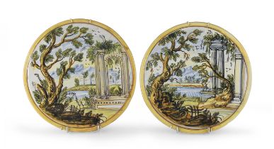 PAIR OF MAIOLICA RONDELS EARLY 20TH CENTURY