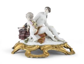 BEAUTIFUL PORCELAIN GROUP PROBABLY MEISSEN END OF THE 18TH CENTURY