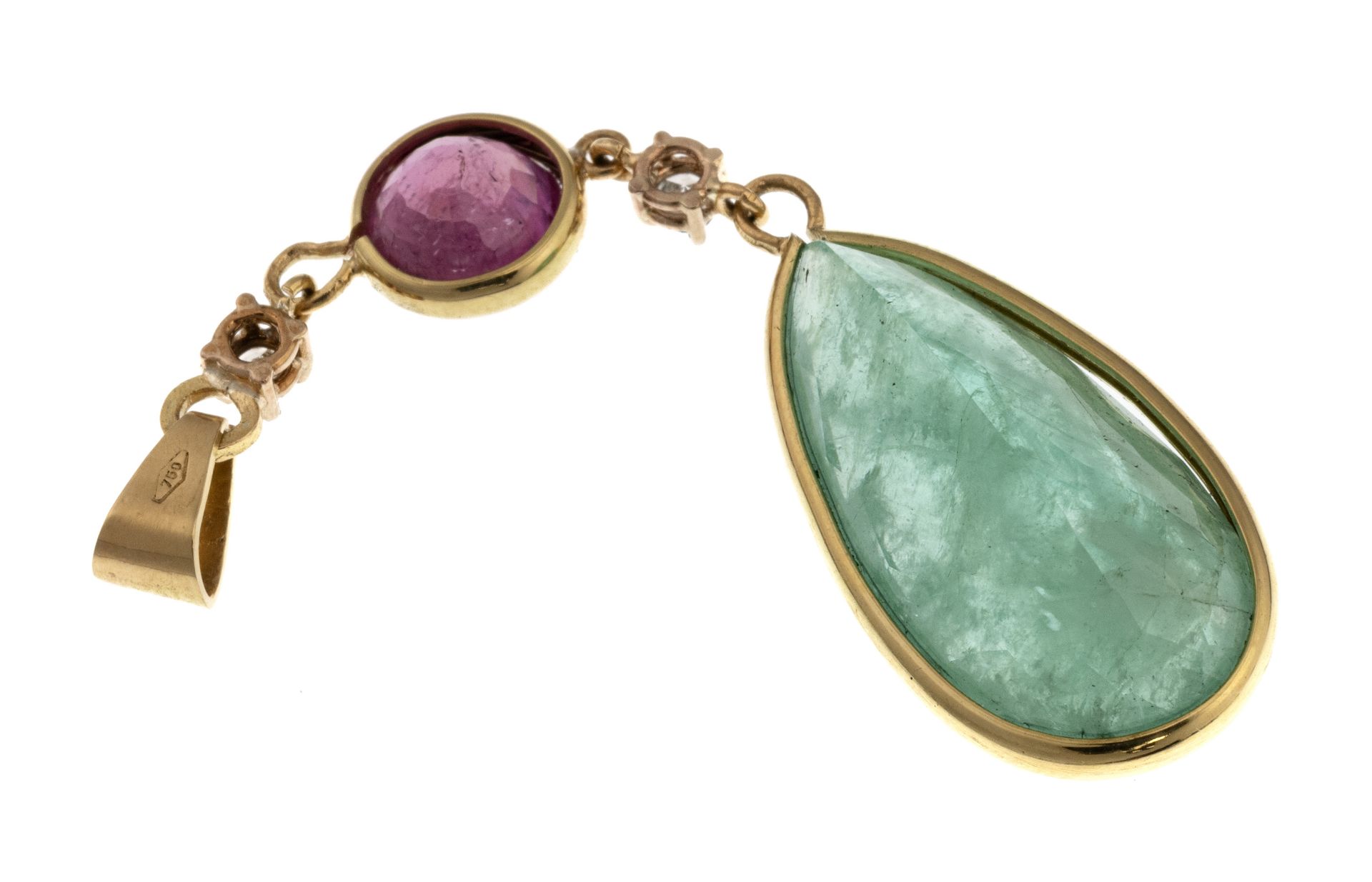 GOLD PENDANT WITH EMERALD