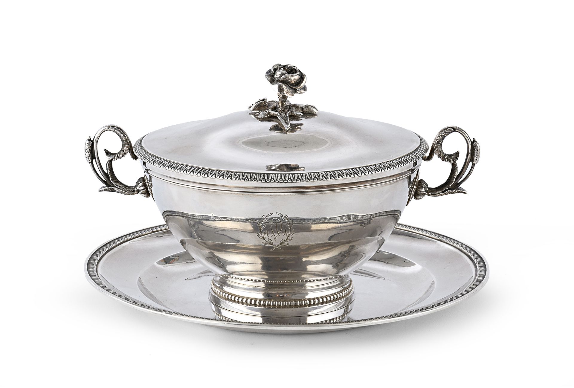 SILVER TUREEN WITH PLATE PARIS 1819/1938