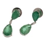 WHITE GOLD EARRINGS WITH EMERALDS