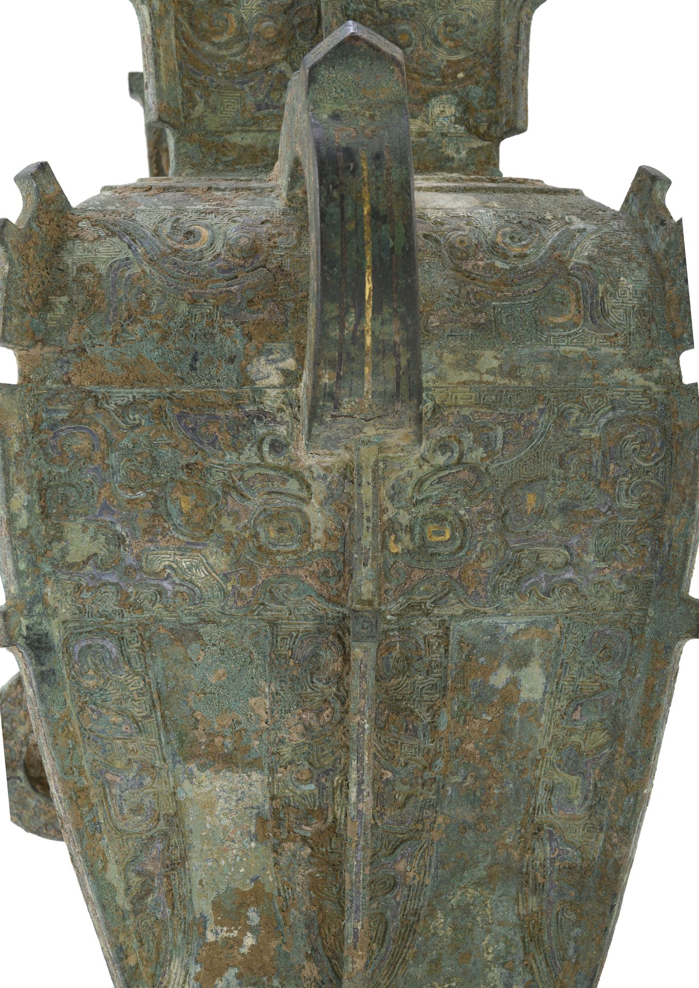 A RARE CHINESE BRONZE VASE 12TH - 13TH CENTURY. - Image 6 of 7