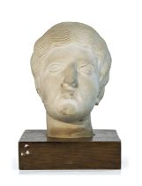 WOMAN'S HEAD IN WHITE MARBLE EARLY 20TH CENTURY