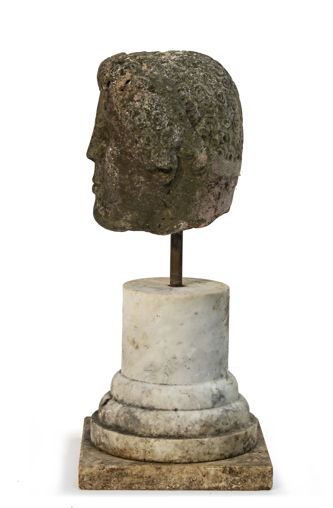 RED MARBLE HEAD 16th CENTURY - Image 2 of 2