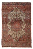 SAROUK CARPET LATE 19TH CENTURY