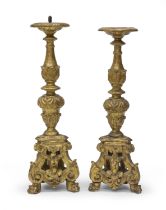 PAIR OF GILTWOOD CANDLESTICKS 18TH CENTURY