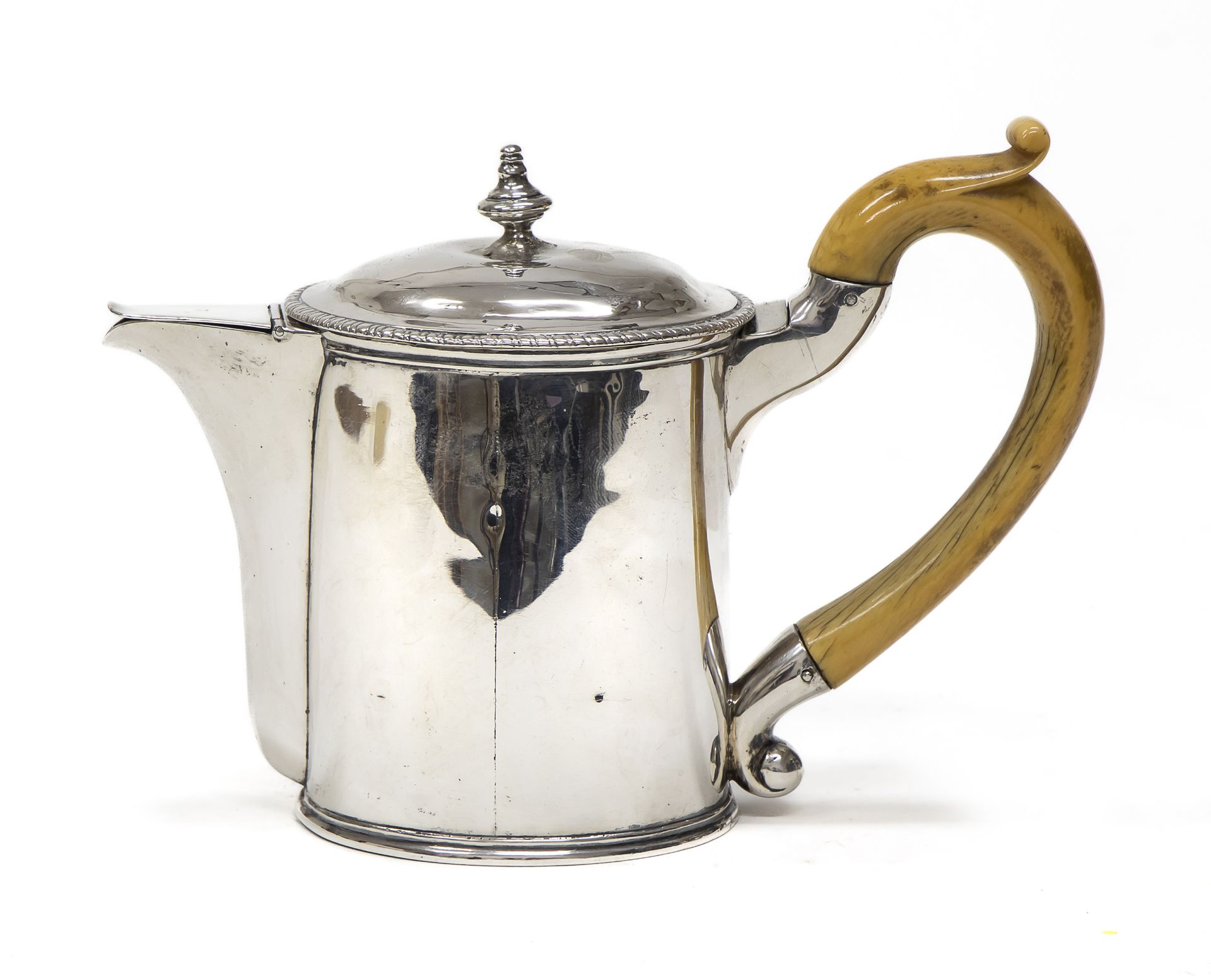 SILVER COFFEE JUG LONDON 1771