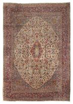 BEAUTIFUL KIRMAN RUG EARLY 20TH CENTURY