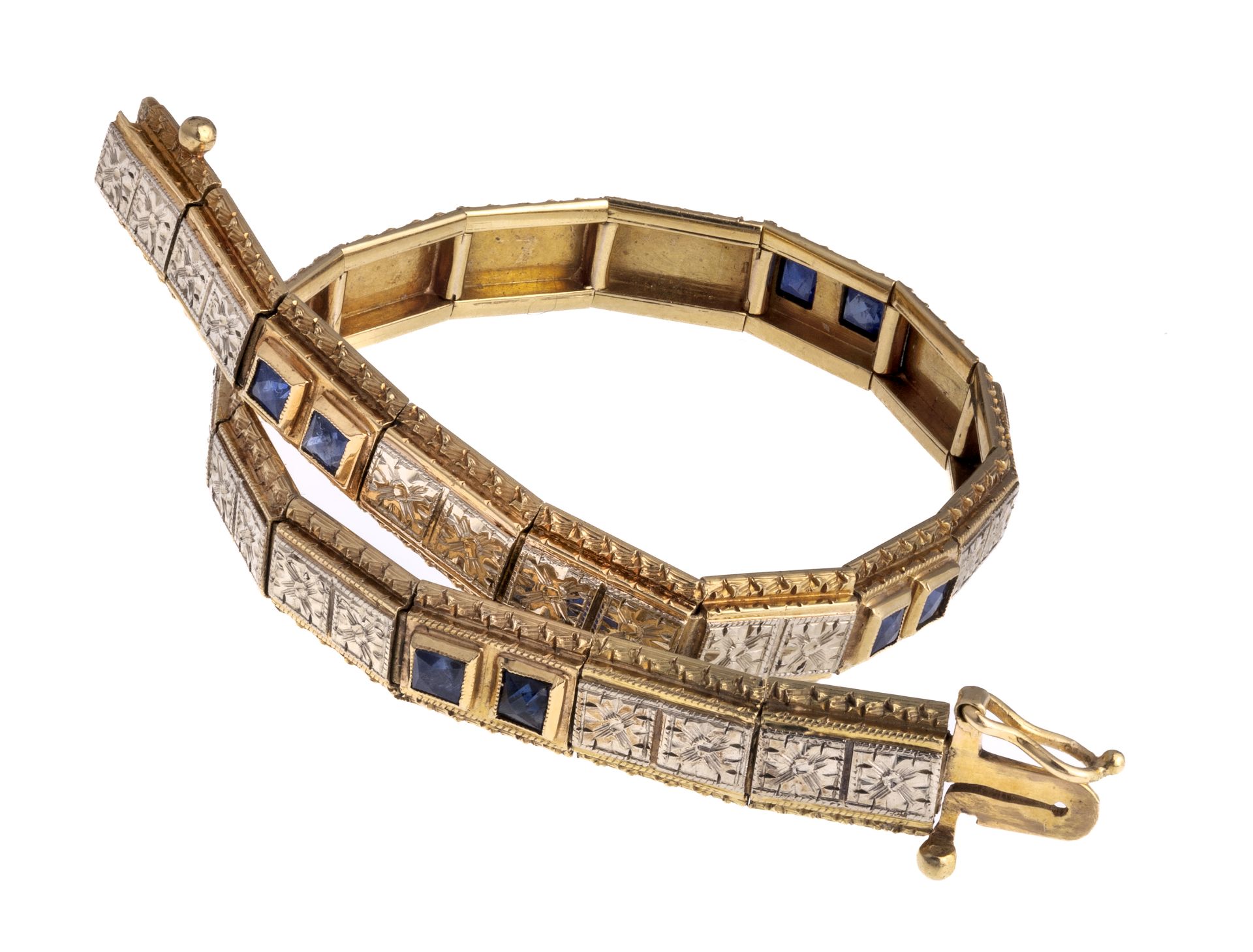 GOLD BRACELET WITH SAPPHIRES