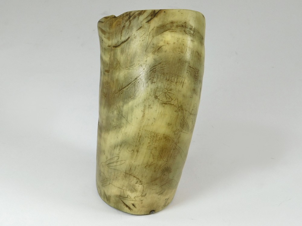 SCRIMSHAW BEAKER. - Image 6 of 6