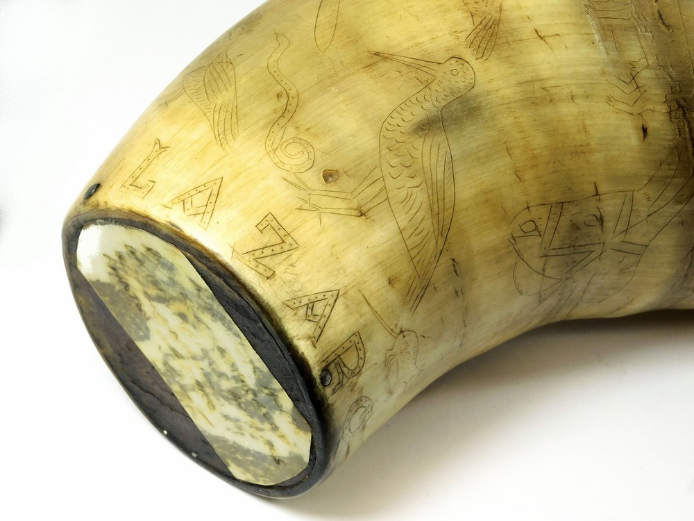 SCRIMSHAW BEAKER. - Image 3 of 6