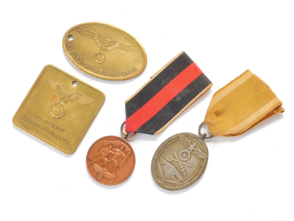 GERMAN WWII MEDALS ETC.